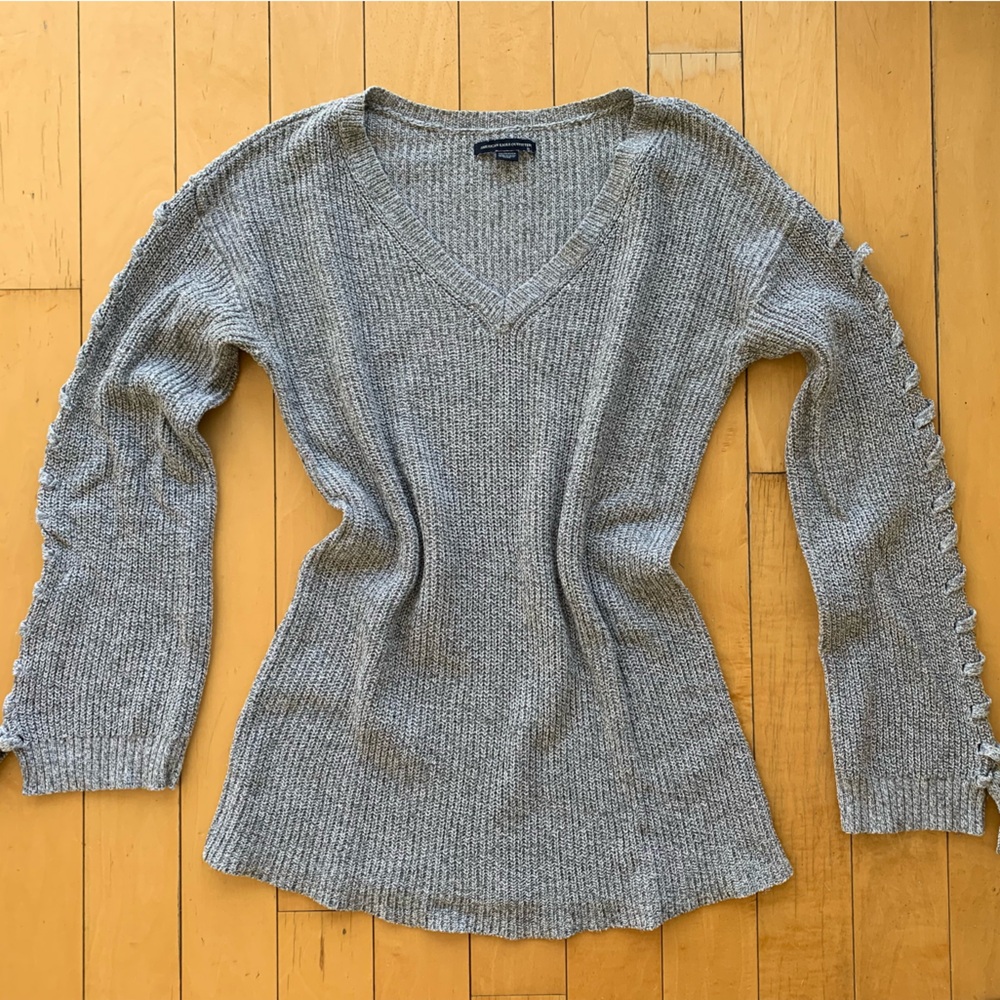 EUC American Eagle Sweater